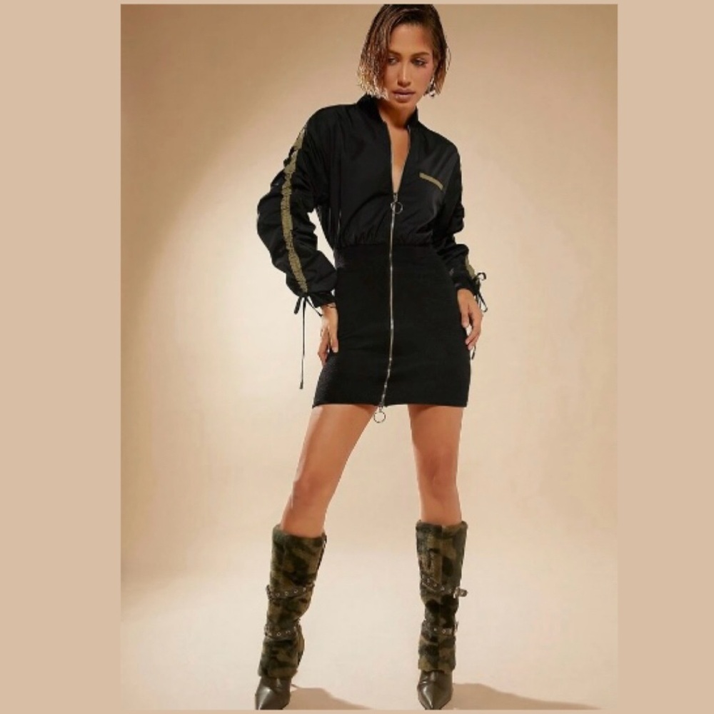 GRUNGE BLACK ZIP UP BOMBER DRESS - Picture 5 of 5